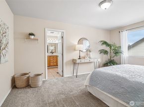 111 Nellis Road, Bothell WA 98012