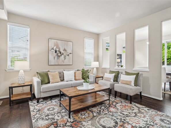 111 Nellis Road, Bothell WA 98012