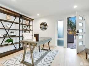 11855 89th Place NE, Kirkland WA 98034
