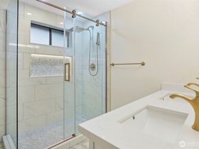 13147 113th Place NE, Kirkland WA 98034