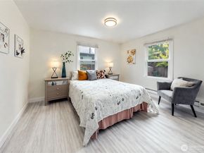 2517 - 2519 E Pike Street, Seattle WA 98122