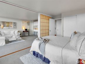 2040 43rd Avenue E 215, Seattle WA 98112