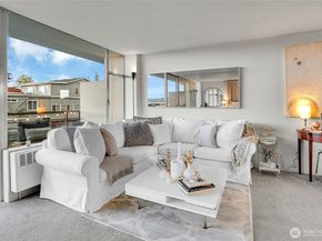2040 43rd Avenue E 215, Seattle WA 98112