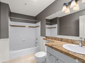 10549 Stone Ave N 303, Seattle WA 98133