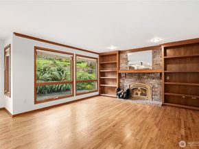 18605 SE 174th Way, Renton WA 98058
