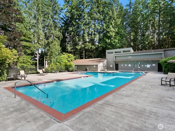 13832 NE 66th Street 605, Redmond WA 98052