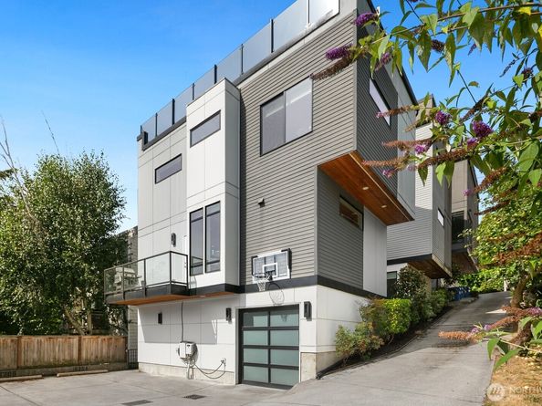 1616 Taylor Avenue N, Seattle WA 98109