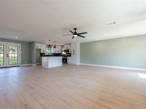9209  Rustown Drive , Dallas Texas 75228