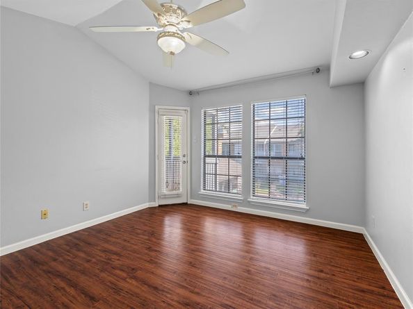3101  Townbluff Drive  1024, Plano Texas 75075