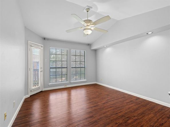 3101  Townbluff Drive  1024, Plano Texas 75075