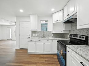 2729  Wallace Street , Fort Worth Texas 76105