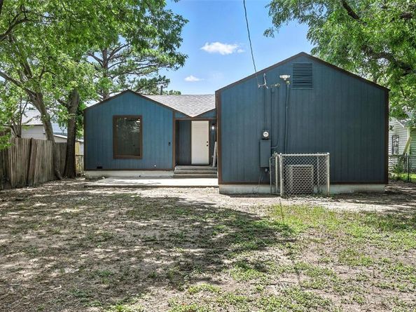 2729  Wallace Street , Fort Worth Texas 76105