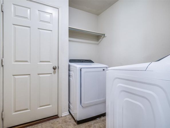 3901  Luck Hole Drive , Denton Texas 76210
