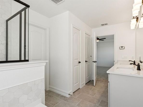 100  Jewelberry Street , Little Elm Texas 75068