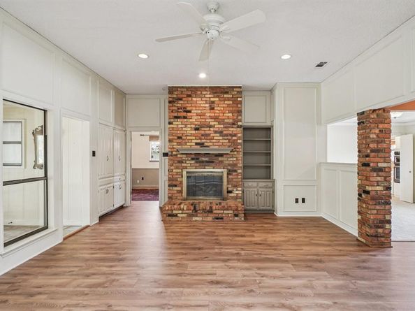 2608  Timberleaf Drive , Carrollton Texas 75006