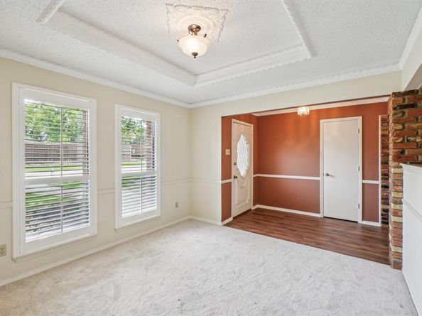 2608  Timberleaf Drive , Carrollton Texas 75006