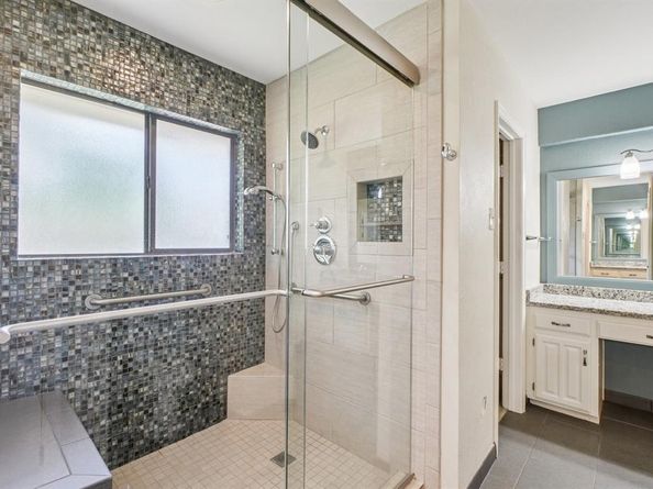 2608  Timberleaf Drive , Carrollton Texas 75006