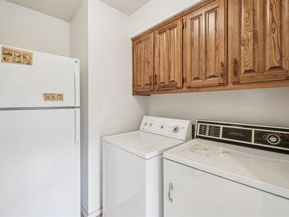 2608  Timberleaf Drive , Carrollton Texas 75006