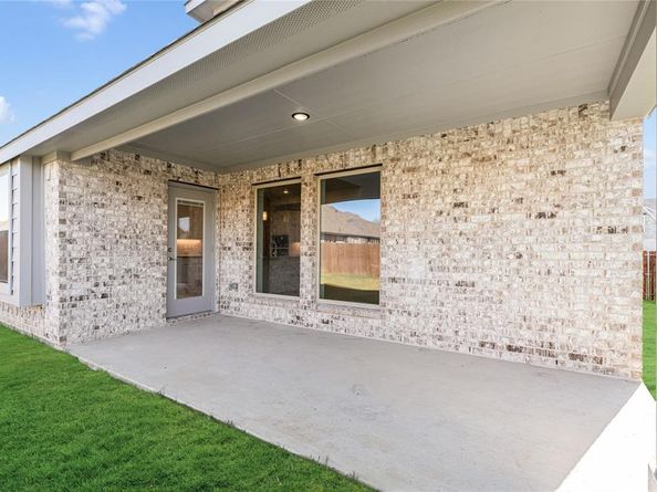 409  Atlas Cedar Drive , Glenn Heights Texas 75154