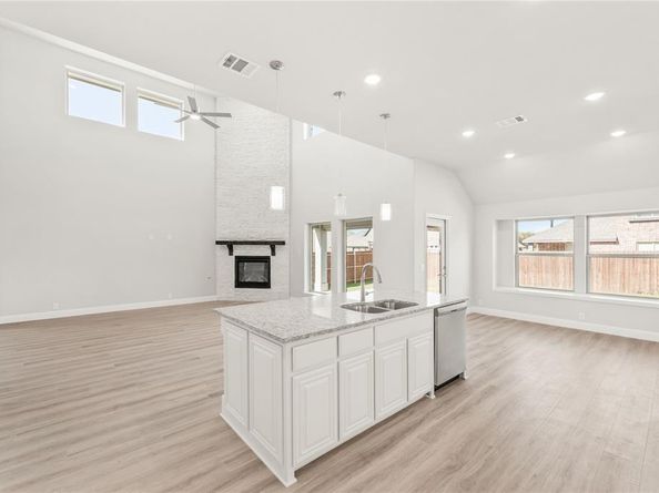 409  Atlas Cedar Drive , Glenn Heights Texas 75154