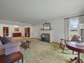 3307  Tooms Street , Dallas Texas 75227