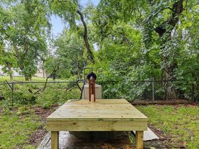3307  Tooms Street , Dallas Texas 75227