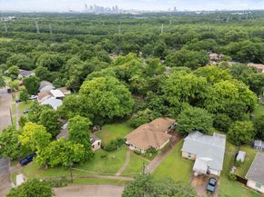 3307  Tooms Street , Dallas Texas 75227