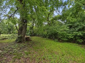 3307  Tooms Street , Dallas Texas 75227