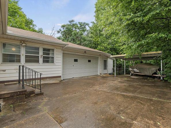 3307  Tooms Street , Dallas Texas 75227