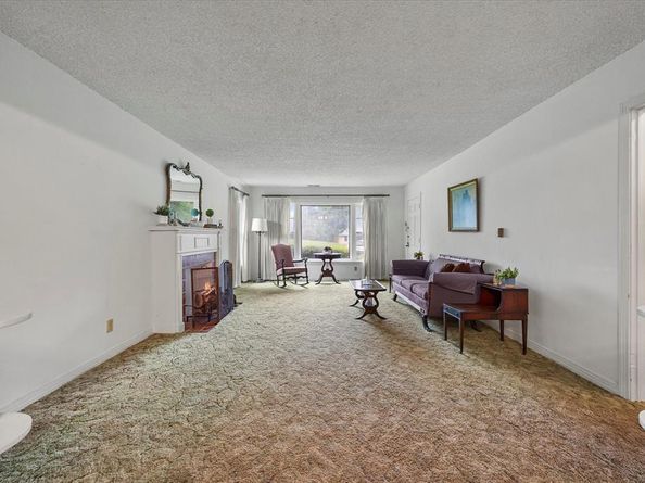 3307  Tooms Street , Dallas Texas 75227