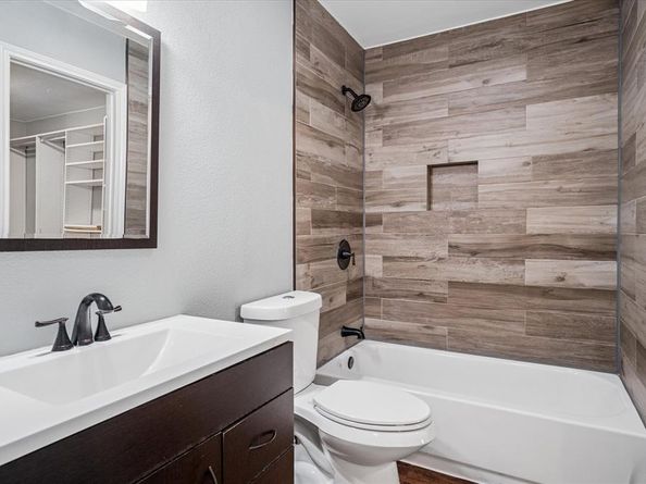 2022  Clubridge Drive , Carrollton Texas 75006