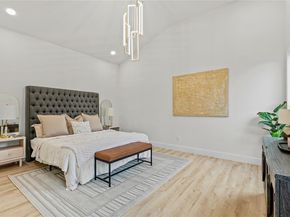 601 S Moore Street , Dallas Texas 75203