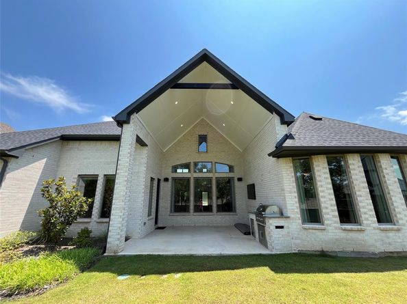 2403  Royal Dove Lane , Mansfield Texas 76063