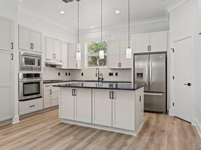 3200  Ross Avenue  22, Dallas Texas 75204
