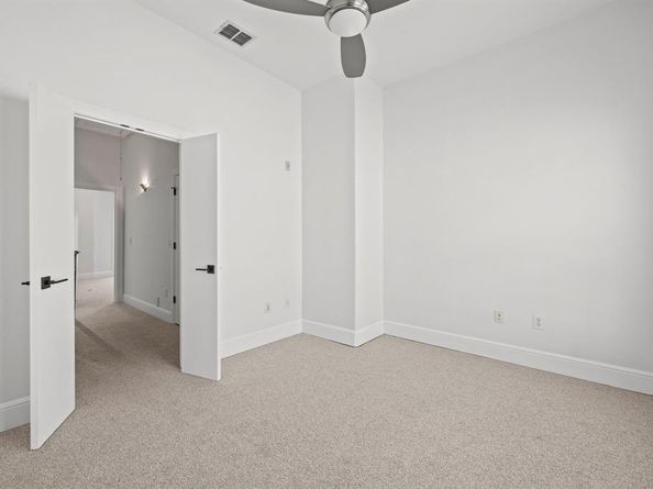 3200  Ross Avenue  22, Dallas Texas 75204
