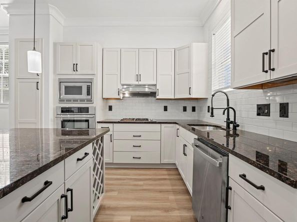 3200  Ross Avenue  22, Dallas Texas 75204