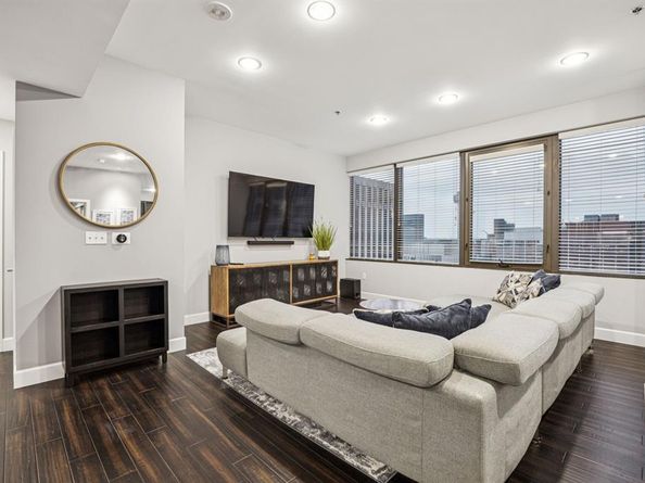 1200  Main Street  1106, Dallas Texas 75202