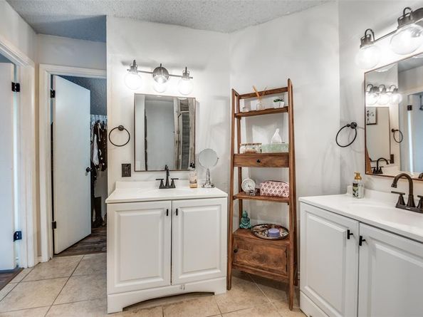 2407  Northlake Court , Irving Texas 75038