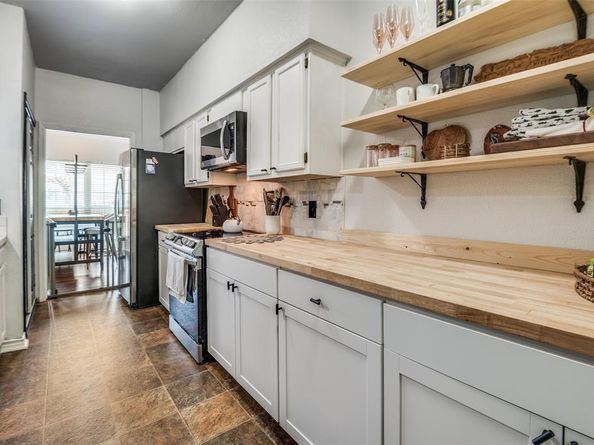 2407  Northlake Court , Irving Texas 75038