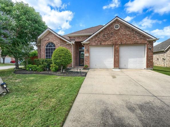 2860  Prado  , Grand Prairie Texas 75054