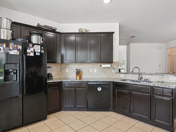 1805  Rodgers Lane , Providence Village Texas 76227