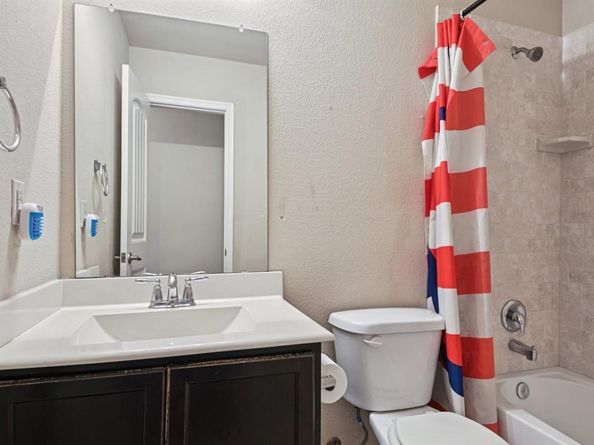 1805  Rodgers Lane , Providence Village Texas 76227