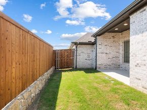 521  Callum Parkway , Celina Texas 75009