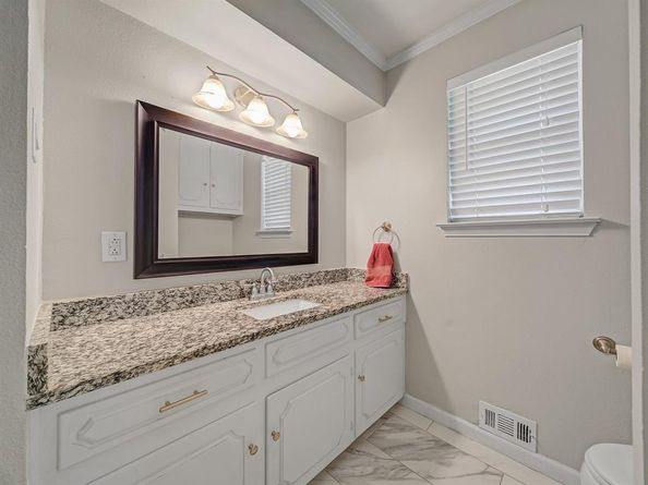 5022  Menefee Drive , Dallas Texas 75227
