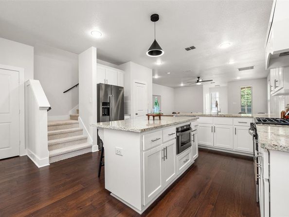 2905  Merrimac Street , Fort Worth Texas 76107