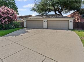 2905  Merrimac Street , Fort Worth Texas 76107