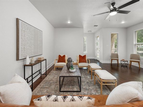2905  Merrimac Street , Fort Worth Texas 76107
