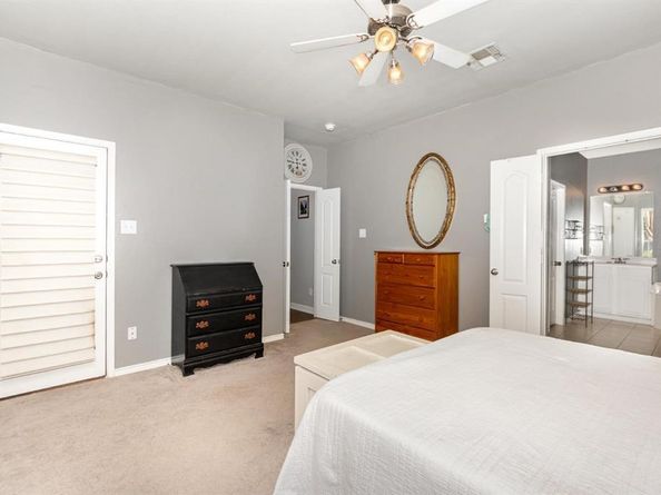 1421  Augusta Drive , Savannah Texas 76227