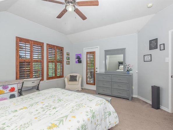 1421  Augusta Drive , Savannah Texas 76227