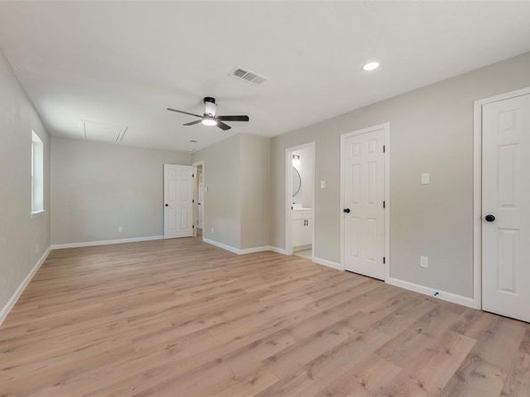 1650  Bending Oaks Trail , Dallas Texas 75217
